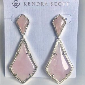 Kendra Scott rose quartz earrings